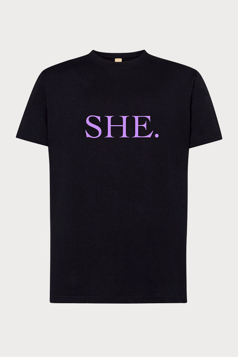 SHE. Morada