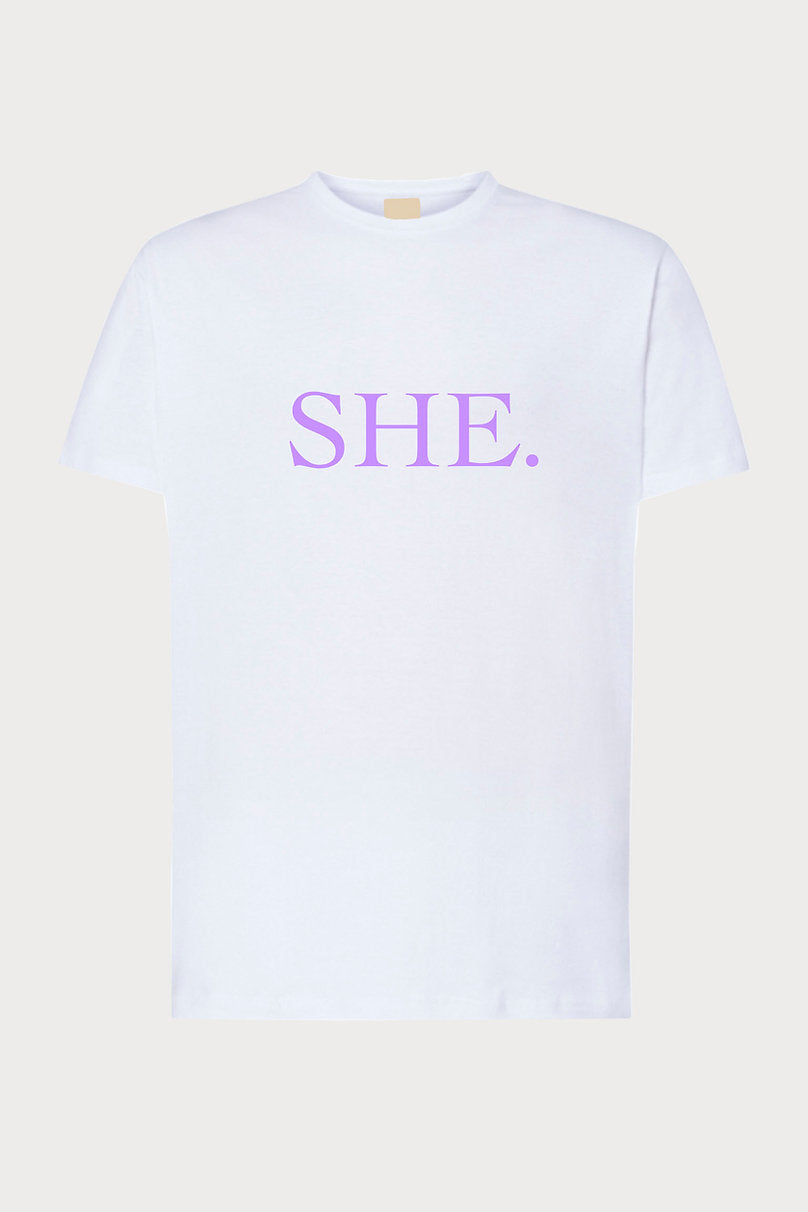 SHE. Morada
