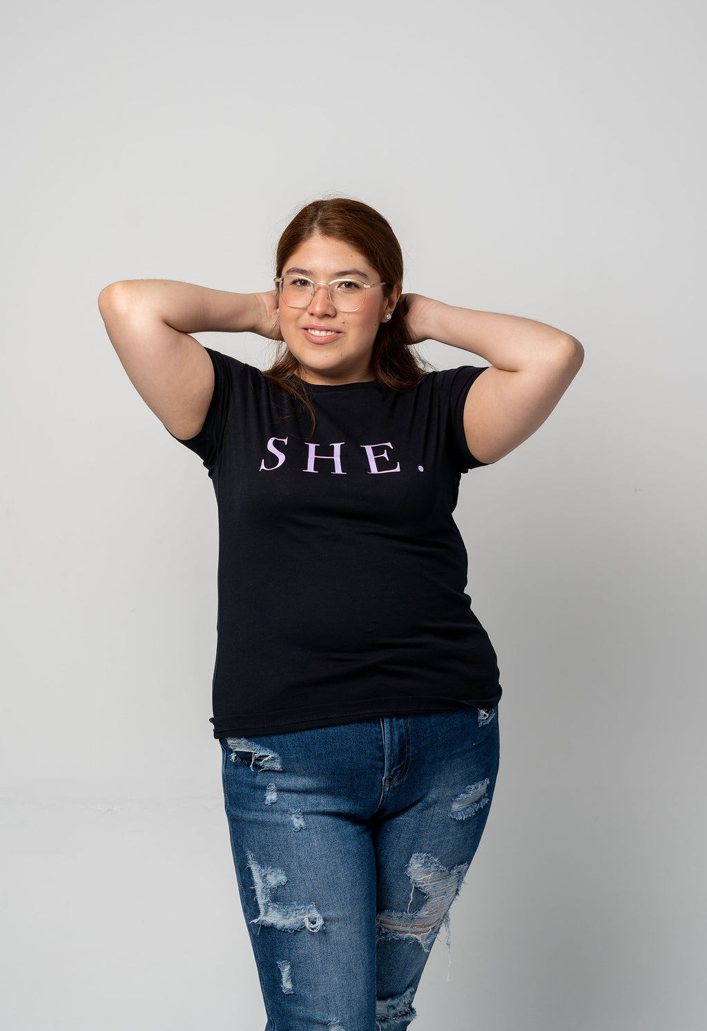 SHE. Morada